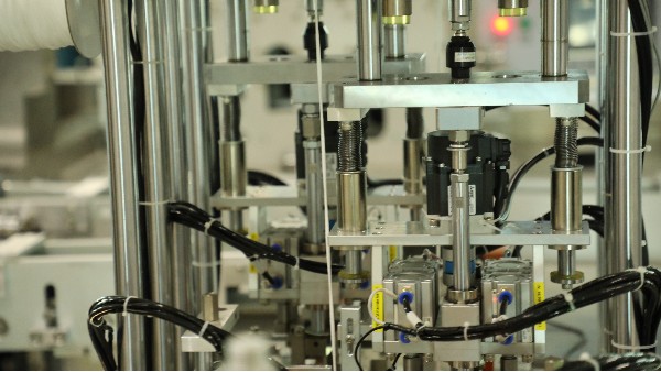 自動噴膠機(jī)