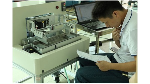 多功能自動(dòng)點(diǎn)膠機(jī)