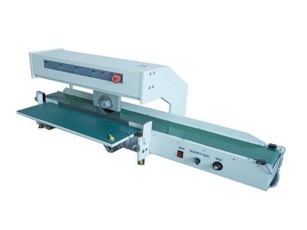 CR-3100 皮帶線走刀式基板分板機