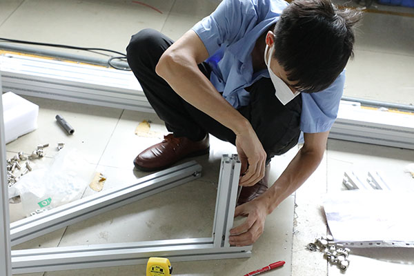 雙液自動(dòng)點(diǎn)膠機(jī)廠家