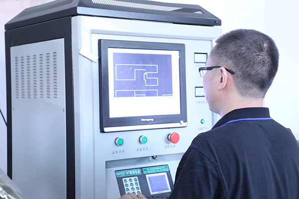 全自動(dòng)點(diǎn)膠機(jī)廠家