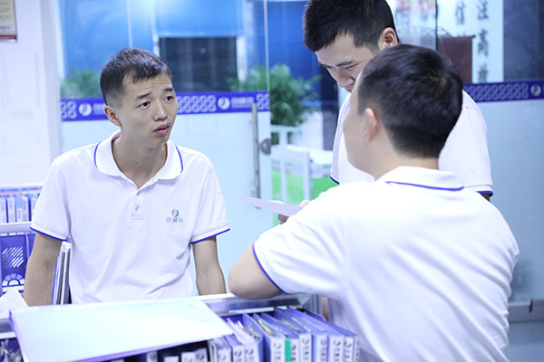 自動點膠機ab膠廠家工程師