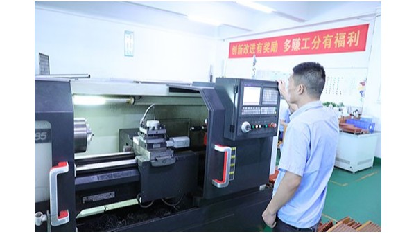 點膠機設(shè)備供應(yīng)商